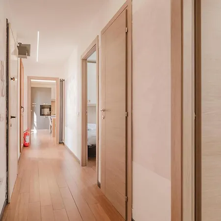 公寓 Attico Moderno E Accogliente A Venezia! 威尼斯